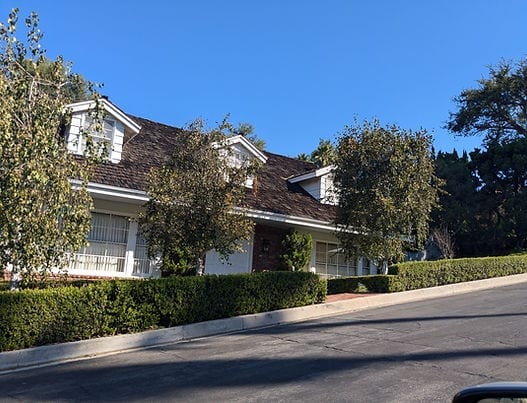 Charming Laurelwood home with classic architectural details and spacious front yard