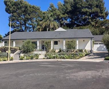 Classic mid-century modern home in Laurelwood, showcasing iconic architectural design